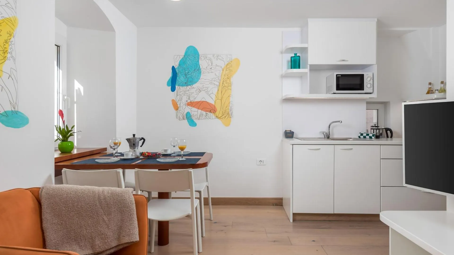 Apartments Anaika At The Beach, Opatija 0*, Ika